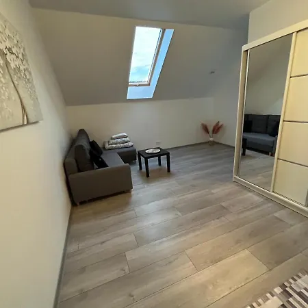 Koniec Swiata Stare Sady Apartamento *
